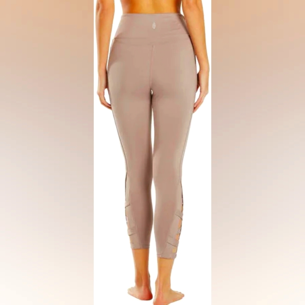 Free People 🌼 Solid Wave Leggings♡New Moonlight Mauve